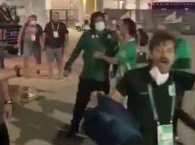 En video: Penosos incidentes con Macalister Silva y René Higuita en la Florida Cup