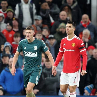 “Cristiano Ronaldo es tan hermoso en la vida real. Dije se ve falso”