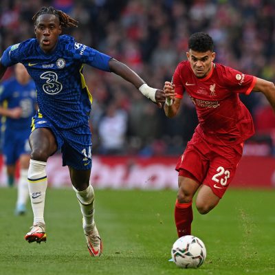 Luis Díaz suma su primer título con el Liverpool