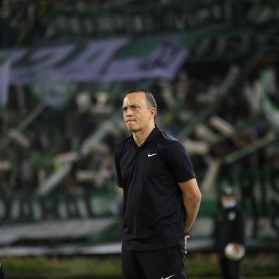 ¡No va más! Otro entrenador del FPC es destituido de su cargo