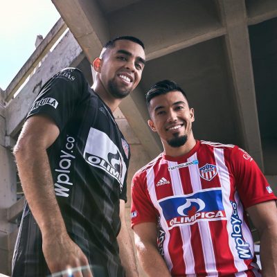 ¿Dónde se puede comprar la camiseta de Junior y que otros accesorios habrá?