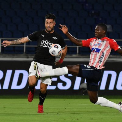 Listos para jugar: Estos dos jugadores volvieron a entrenar con Junior