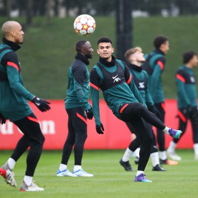 ¿Luis Díaz mejor que Luis Suárez en su llegada a Liverpool?