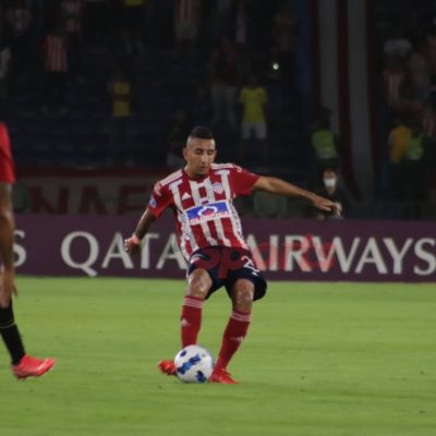 ¡La rompió! Carlos Esparragoza y una noche inolvidable en el Metropolitano