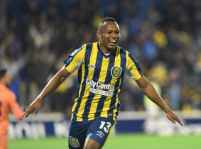 Gran gol: Jáminton Campaz se reportó en el empate entre Rosario e Independiente