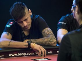 No es solo fútbol: Neymar deslumbra y gana millonario premio en el Póker